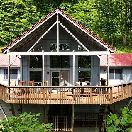 Swiss Wolf Ridge Retreat 빌라 외부 사진
