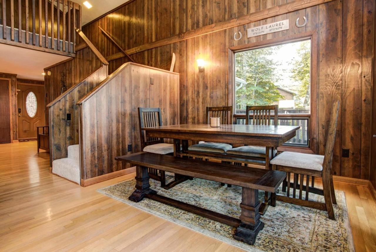 Swiss Wolf Ridge Retreat 빌라 외부 사진