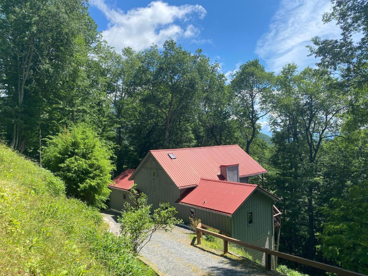 Swiss Wolf Ridge Retreat 빌라 외부 사진