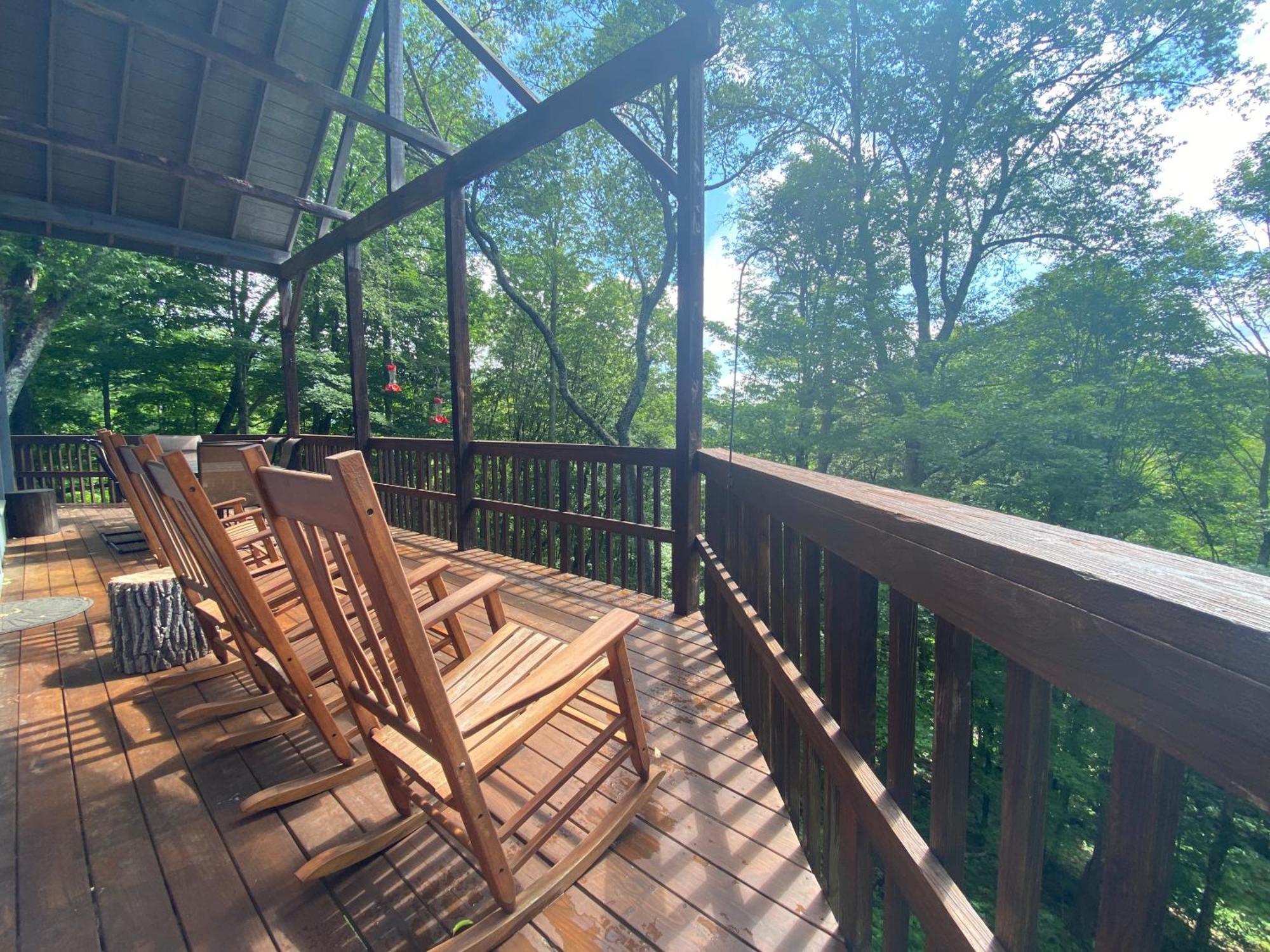 Swiss Wolf Ridge Retreat 빌라 외부 사진