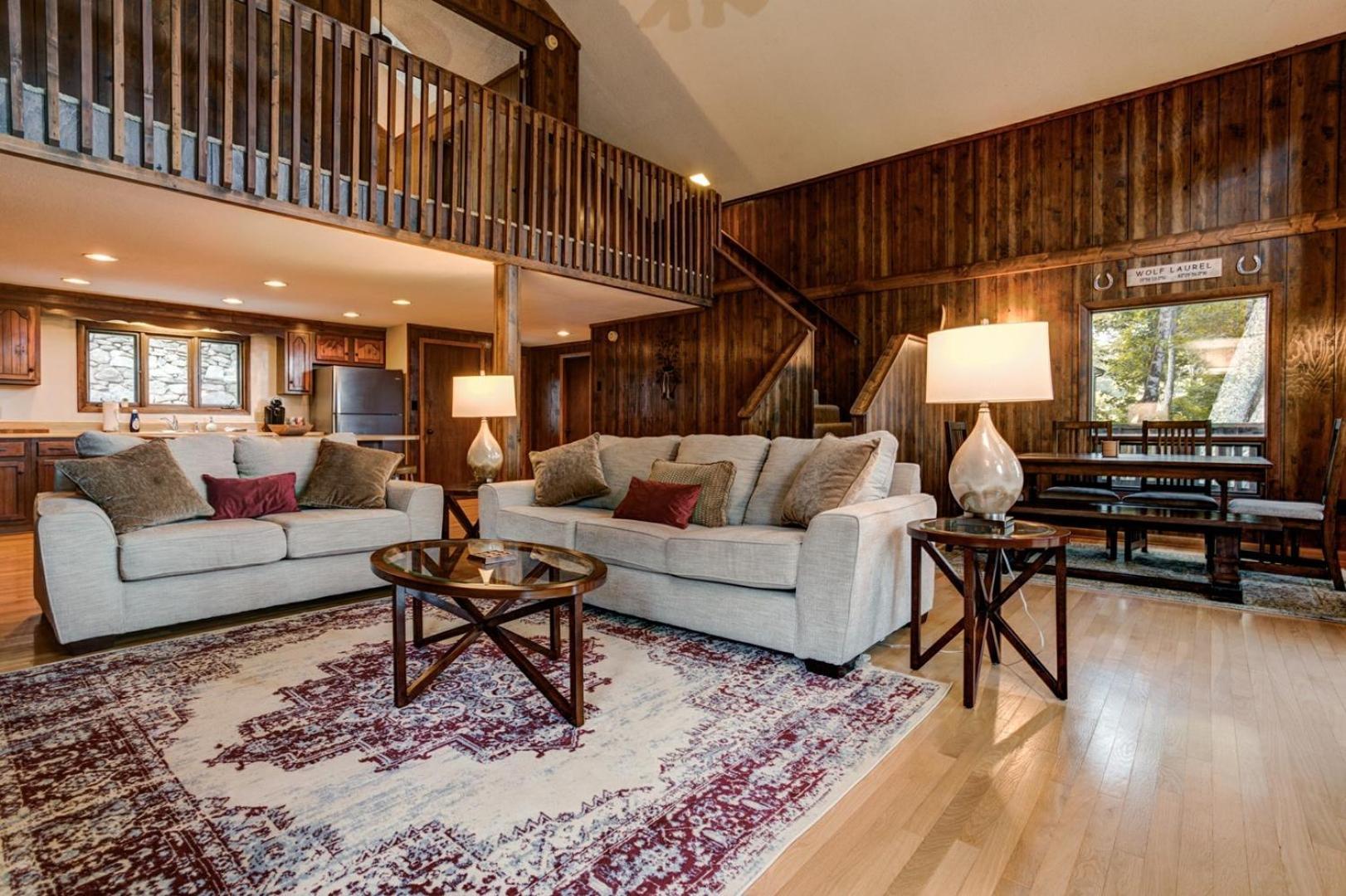 Swiss Wolf Ridge Retreat 빌라 외부 사진