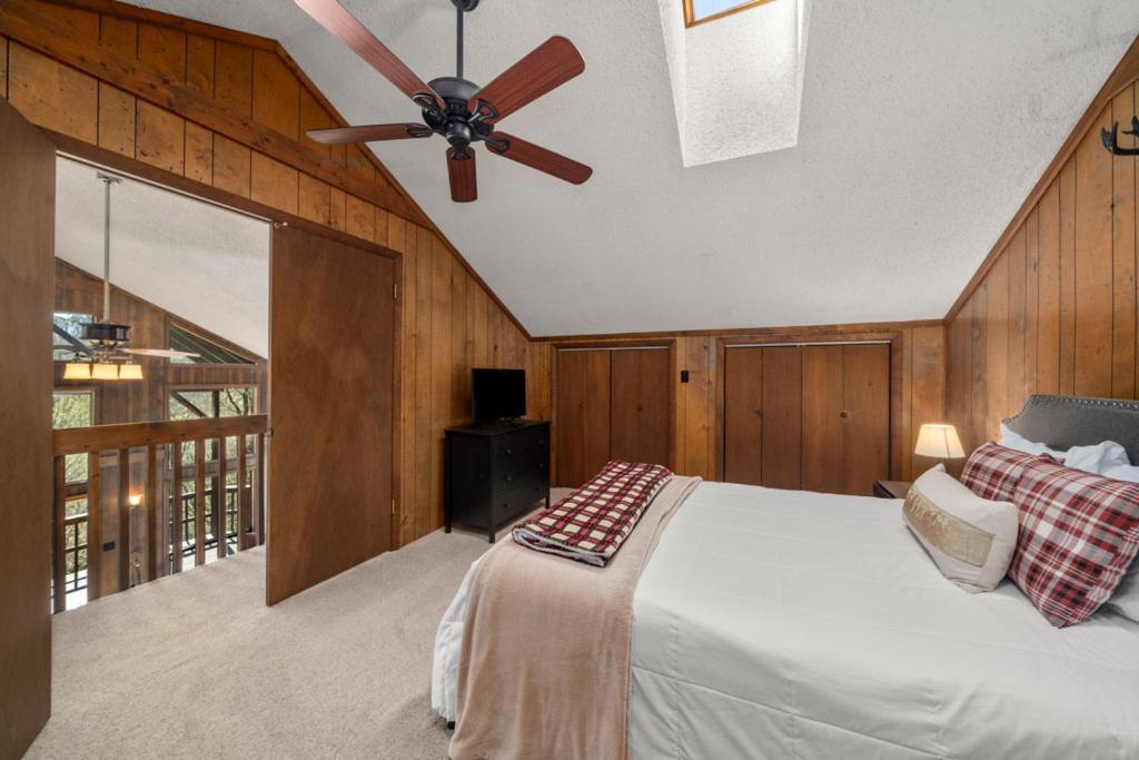 Swiss Wolf Ridge Retreat 빌라 외부 사진