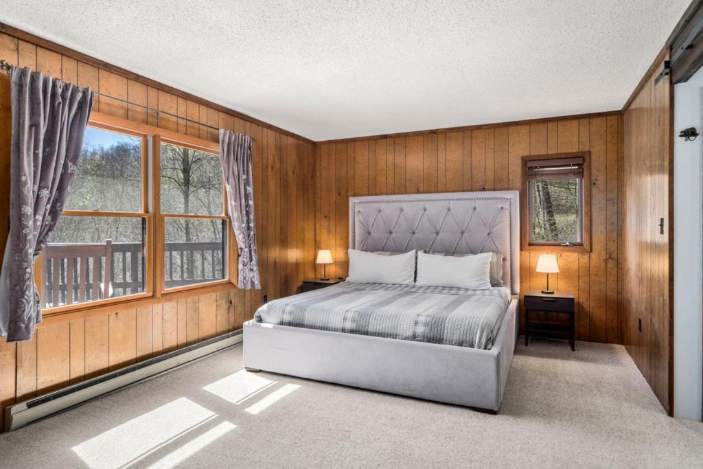 Swiss Wolf Ridge Retreat 빌라 외부 사진